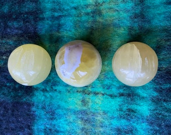 SPHERES- Lemon Calcite