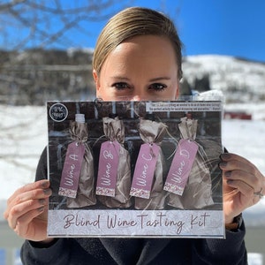 Wine Tasting Party Kit - Gratis verzending - Inclusief: Instructies, Wijn 101, Scorekaart, Labels, & meer - Geweldig cadeau!