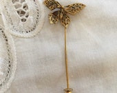 Vintage Butterfly Gold Tone Stickpin, Retro Womens Hat Scarf Jewelry, Stickpin, Butterfly Brooch,Hat Pin, Butterfly Jewelry, Lapel Pin