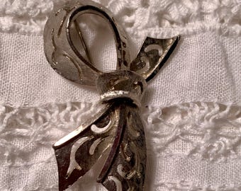 Vintage BSK Ribbon Brooch – Silver Tone Metal, Pierced Design