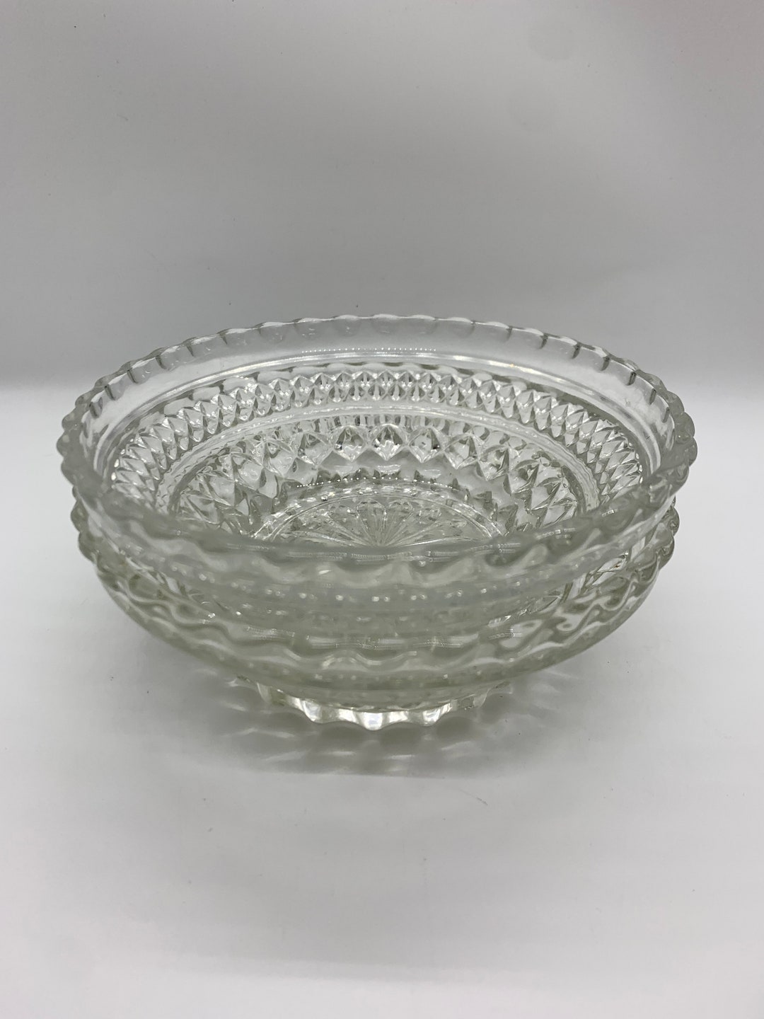 Set of 2 Wexford Berry Fruit Dessert Bowl Anchor Hocking, Set of 2