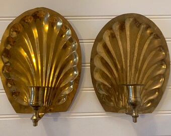 Vintage  Brass Seashell Sconce Set, Wall Hanging Shell Candle Sconces, Mid Century Beach House Coastal, Pair of Brass Wall Sconces