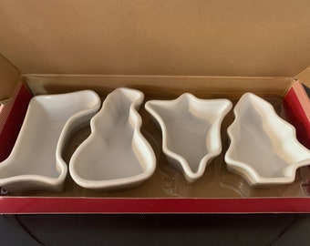 Williams Sonoma Holiday Ramekins - Assorted Christmas Shapes