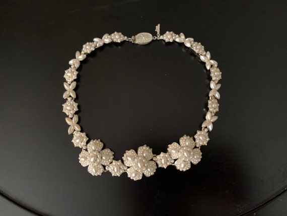 Jessica Mcclintock Faux Pearl Bridal Choker Necklace, 16 display picture 2