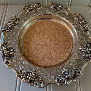 Godinger Silver Wine Bottle Coaster | Vintage Grapes Metal Wine Trivet | Bar Accessory Table Decor | Silver Art Decanter Coaster