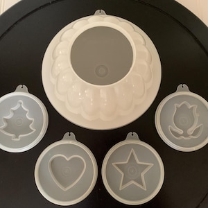 Vintage Jello Mold Jel-N-Serve with 4 Insert Molds & Lid by Tupperware. Star Tulip Heart Christmas Tree