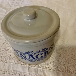 Vintage Stoneware "SNACKS" Crock with Lid: Light Gray Glaze, Blue Design image 9
