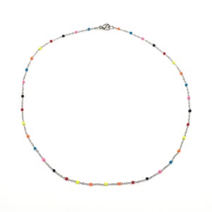 Collier ras de cou en acier avec pierres aux couleurs vives. Fait à la main. image 2