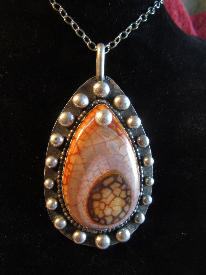 agate and silver pendant