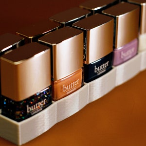 Butter London Nail Polish Bottle Tray: Unbreakable Salon Organizer