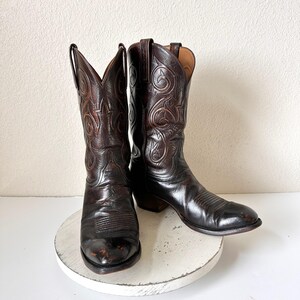 Vintage Lucchese Men display picture 1