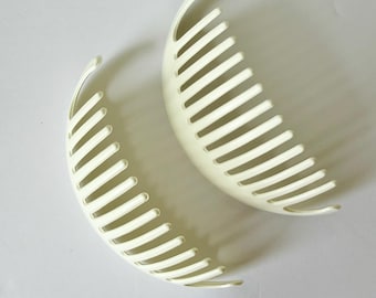 Vintage Clinch It Hair Combs - White Cincher Banana Clip Ponytail Holder