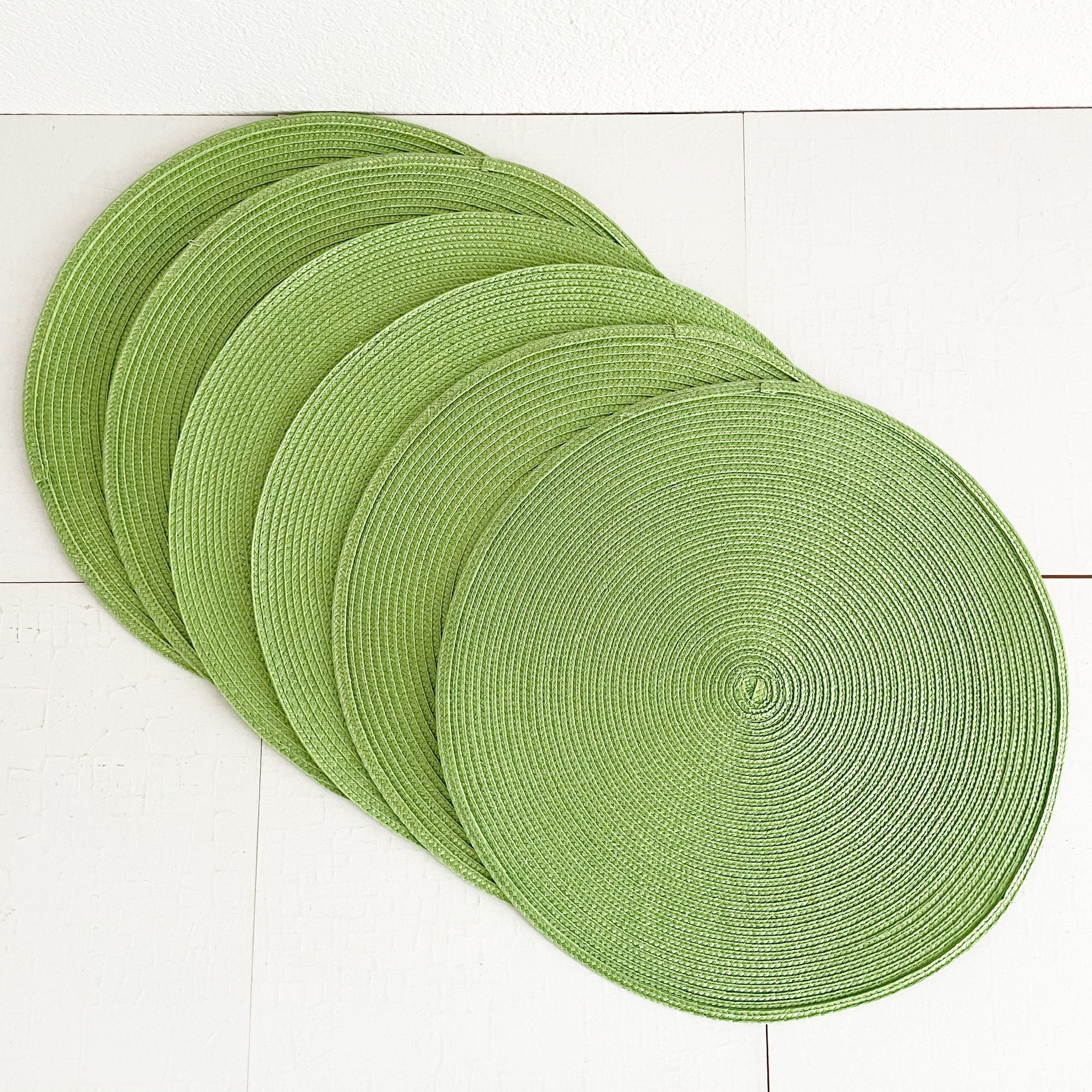 Vintage Green Woven Placemats Avocado Green Round Table Mats Etsy