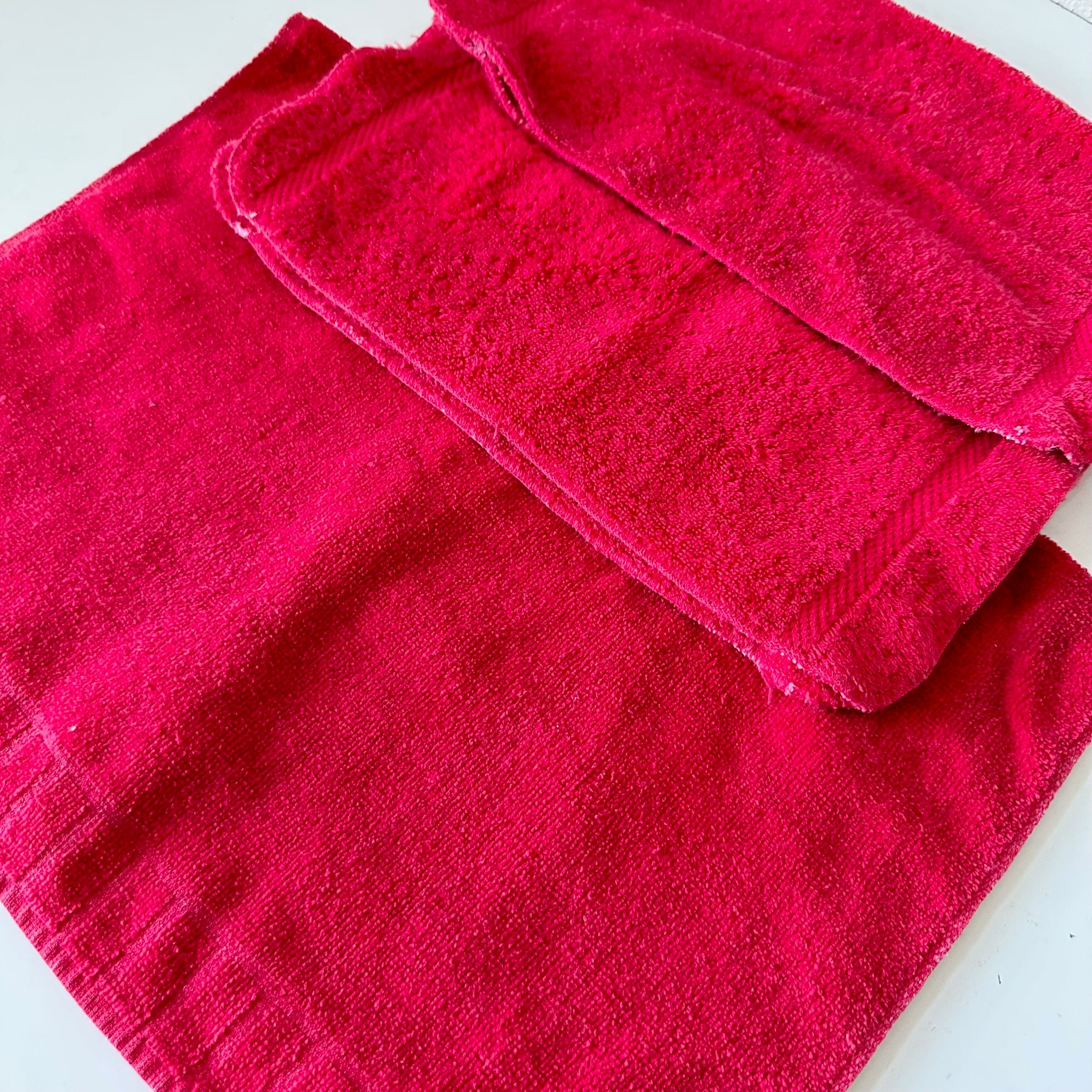 Set of 2~VINTAGE~Pink BATH TOWELS~MCM~Sears~Cotton & Polyester~24 x 44~ NICE!
