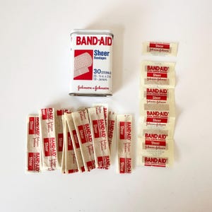 Vintage Band-Aid Metal Tin with Original Plastic Bandages, Bandaid Metal Box, 70s 80s Advertising Storage Box, First Aid Kit, Money Storage