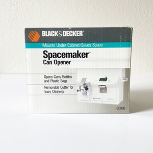 Black & Decker Under The Cabinet Spacemaker Can Opener Ec60g