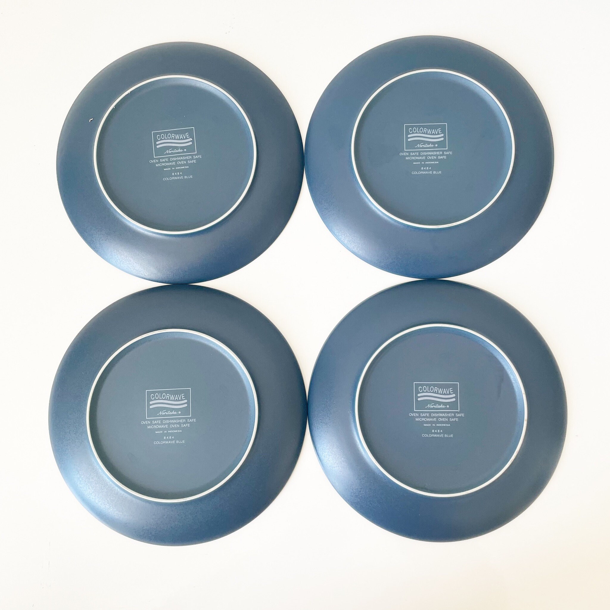 Dining Serving Plates Vintage Dish Set Retro Dishes 90s Pattern dining-serving-plates-vintage-dish-set-retro-dishes-90s-pattern