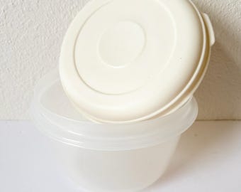 Vintage Rubbermaid Servin Saver 6 Cup #3 Container - Rubbermaid Round Storage Container