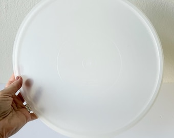 Vintage Tupperware Replacement Lid #224 - Large Sheer Round 12" Seal
