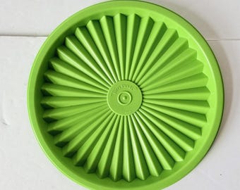 Vintage Lime Green Tupperware 810 Starburst Lid - Fits 809 Servalier Canister - 5.5 inches