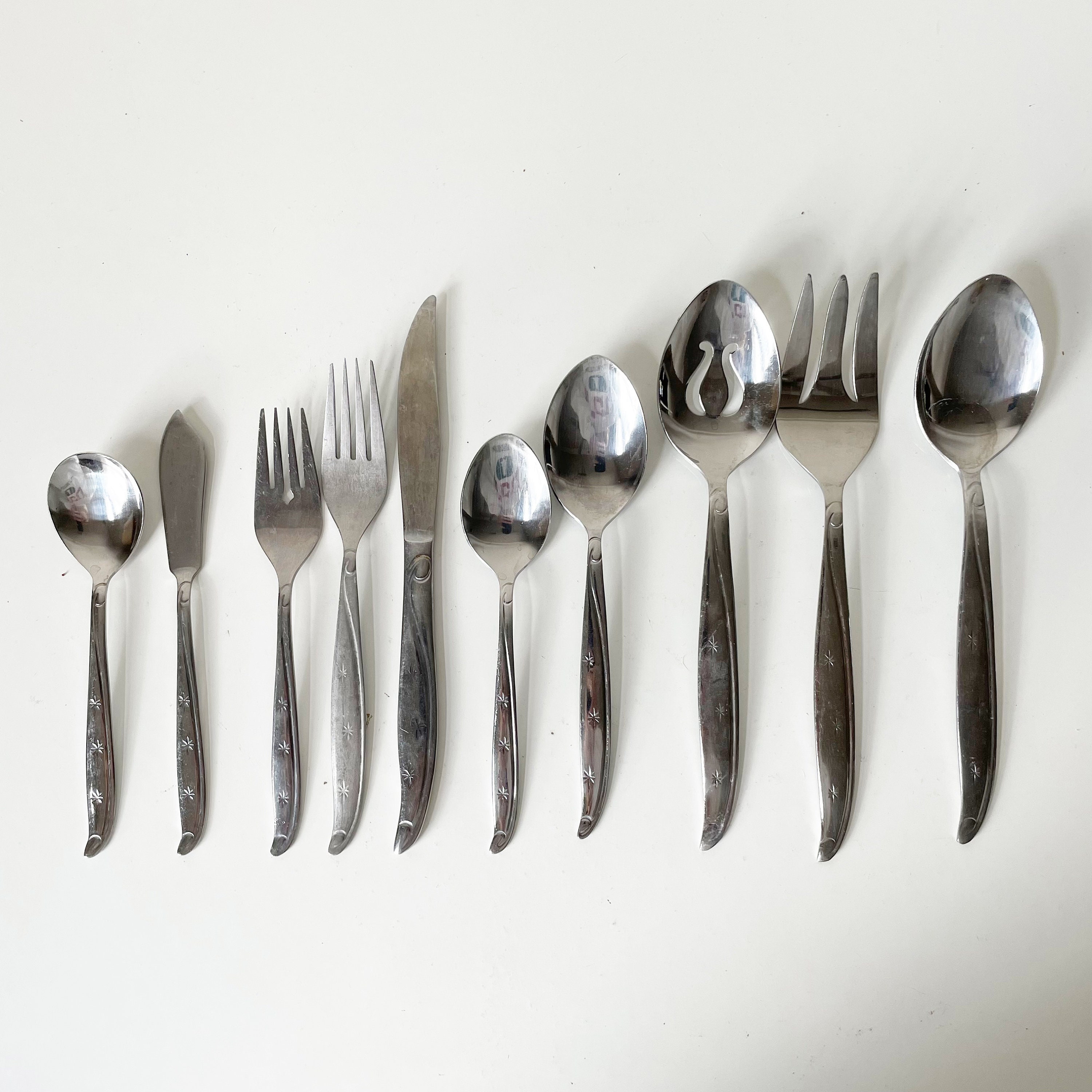 Sold Ind - Ekco Eterna Atomic Starburst Silverware, Mid