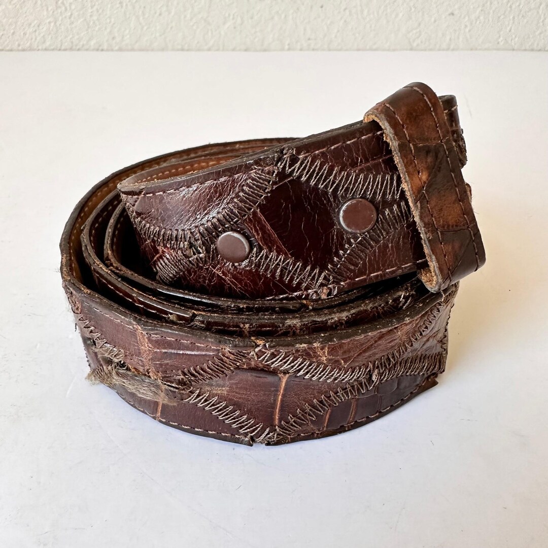 Vintage JUSTIN Brands Reptile Buckle Belt Size 42L  display picture 1