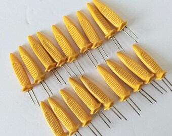 Vintage Corn on the Cob Holders - Set of 18
