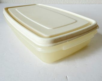Recipiente rectangular Rubbermaid Servin Saver n.° 5 - 4 tazas - Almacenamiento de alimentos Rubbermaid vintage
