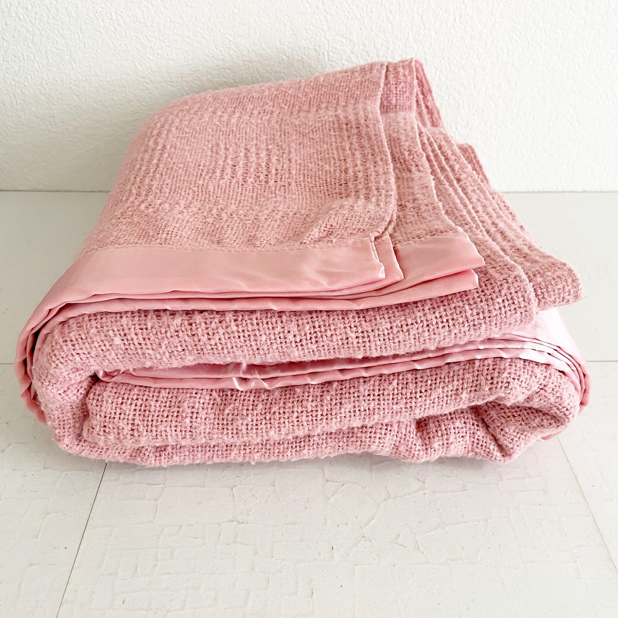 Acrylic Blanket With Satin Binding at Gus Anderson blog