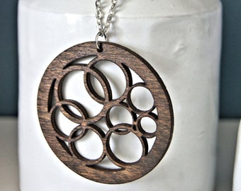 Collier de bulles, collier découpé de cercle, coupe de laser, bois, collier, collier en bois, bijoux en bois, collier découpé au laser