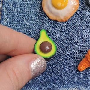 Pin de aguacate/Broche de aguacate/Regalo de aguacate/Regalo de aguacate/Pin divertido/Pin vegano/Regalo para amantes del aguacate/Insignia de comida en miniatura
