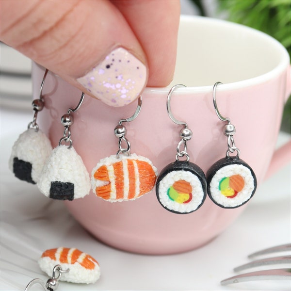 Boucles d'oreilles pendantes sushi/ensemble de boucles d'oreilles sushi/bijoux sushi/boucles d'oreilles aliments miniatures/rouleau sushi/boucles d'oreilles kawaii/boucles d'oreilles japonaises/boucles d'oreilles mignonnes