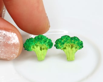 Broccoli Earrings/Vegetable Earrings/Broccoli Stud Earrings/Vegan Gift/Vegan Earrings/Broccoli Lover Gift/Cute Miniature Food Earrings