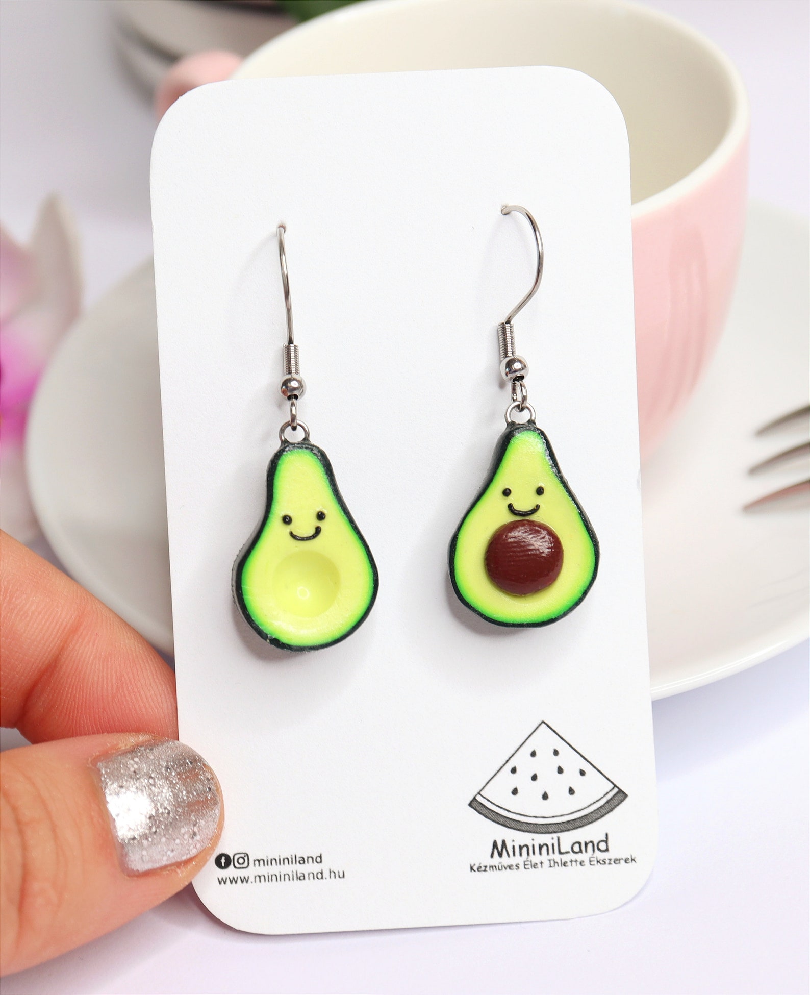 Avocado In Love Earrings