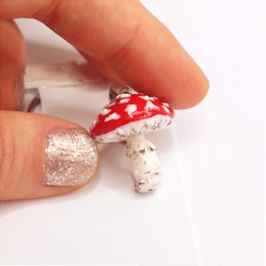 Mushroom Keychain/Mushroom Lover Gift/Funny Keychain/ Toadstool Keychain/Autumn Accessories/ Mushroom Accessories/Cottagecore Keychain