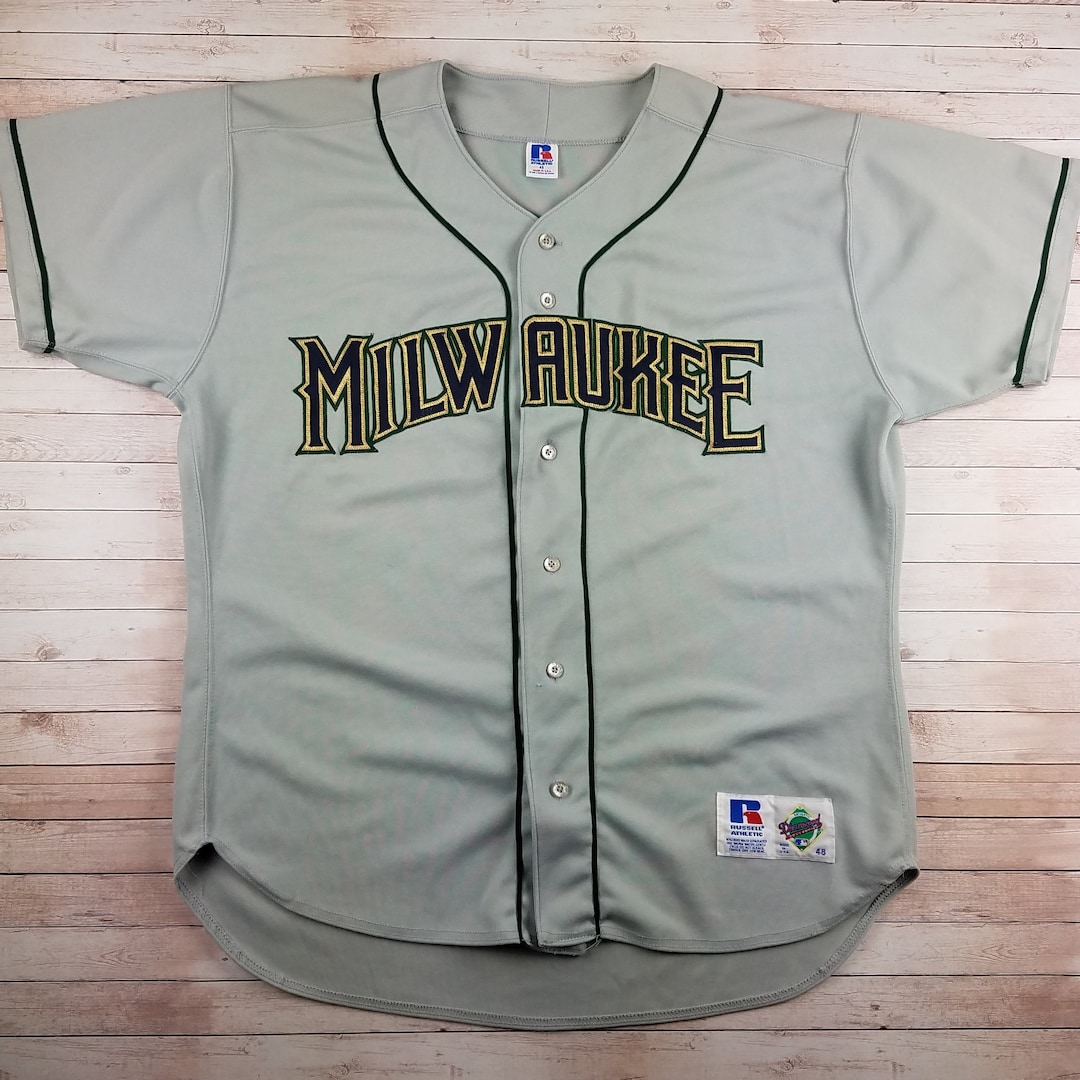 throwback milwaukee brewers jersey