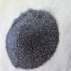 Mezcla de purpurina metálica ultrafina de poliéster con efecto plomo - Gris brillante Plata oscura Suministros para manualidades 2 oz Agitador para vasos Uñas de resina imagen 5