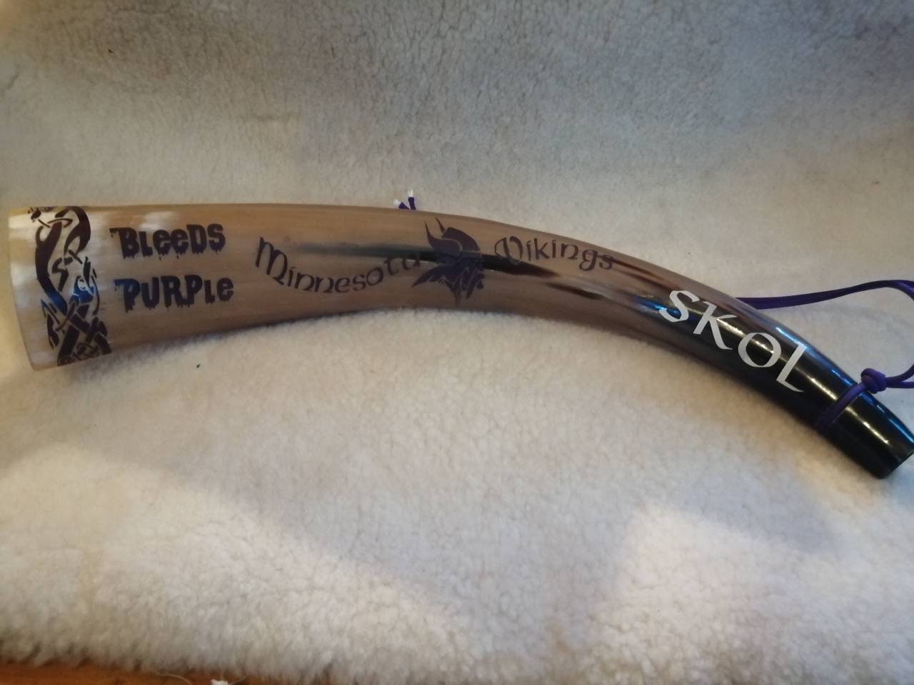 Minnesota Vikings blowing horn. Viking blowing horn. Medieval Etsy