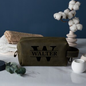 Leder Herren Personalisiertes Dopp Kit, Jubiläumsgeschenke für Männer, Kulturtasche, Geburtstagsgeschenk, Vatertagsgeschenk, Papa Geschenke, Trauzeugen Geschenk