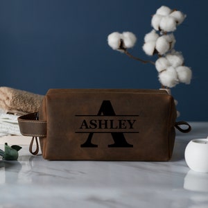 Kit Dopp personalizzati, organizzatori di viaggio in pelle, borse da toilette in pelle, regalo per papà, regalo per lui, borse da uomo, articoli da toilette personalizzati Dopp Kitt