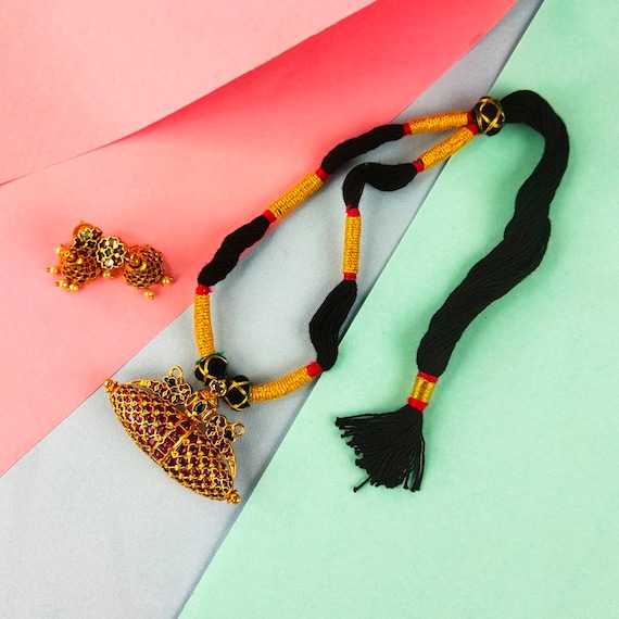 Black on sale dori necklace