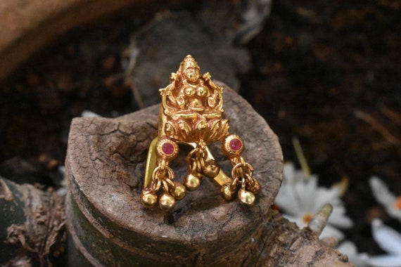 Gold Vanki Rings | Gold rings jewelry, Gold rings, Gold wedding jewelry