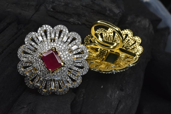 In which finger Ruby Gemstone should be worn?