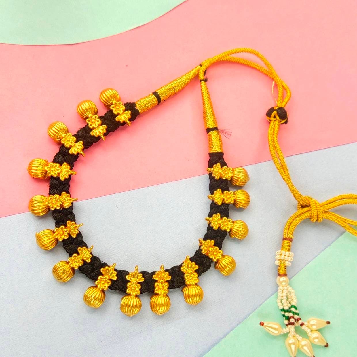 Black online dori anklet
