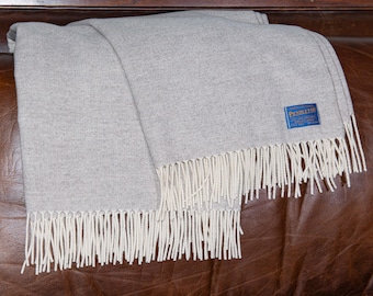 Vintage Pendleton Grey Wool Blanket – Fringe Throw (63in x 52in)