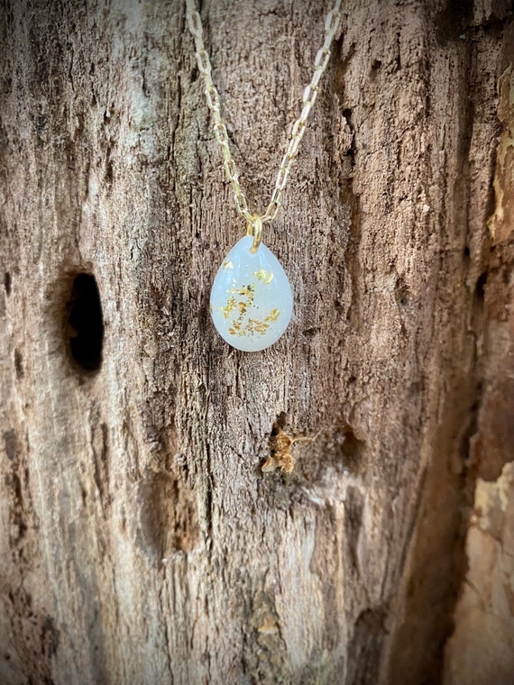 Teardrop Breastmilk Pendant Necklace