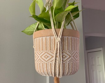 Hanging Plant Holder | Macrame hanger | Small Plant hanger | Beaded plant hanger | Tassled Wall Hanging