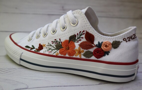 靴 Hana's embroidery shoes HANAS • ID.EIGHT RE-EVOLUTION SNEAKERS