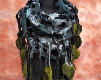 Black Poplar scarf Fairy scarf-felt scarf-leaf scarf, woodland scarf, pixie shawl, elf, necklace, nature style, forest scarf, leaf collar