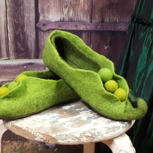 Pixie shoes, Fairy shoes, Elf shoes, shoes woman, cosplay costume,  festival shoes, felt shoes, felted shoes, witchy shoes, pea slippers